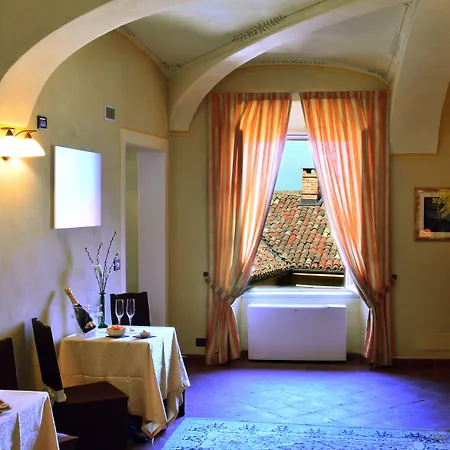 فندق La Foresteria Del Castello - Wellness In Dimora Storica 4*
