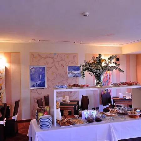 Hotel La Foresteria Del Castello - Wellness In Dimora Storica 4*