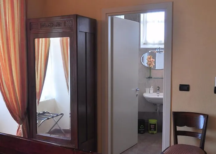 Hotel La Foresteria Del Castello - Wellness In Dimora Storica 4*