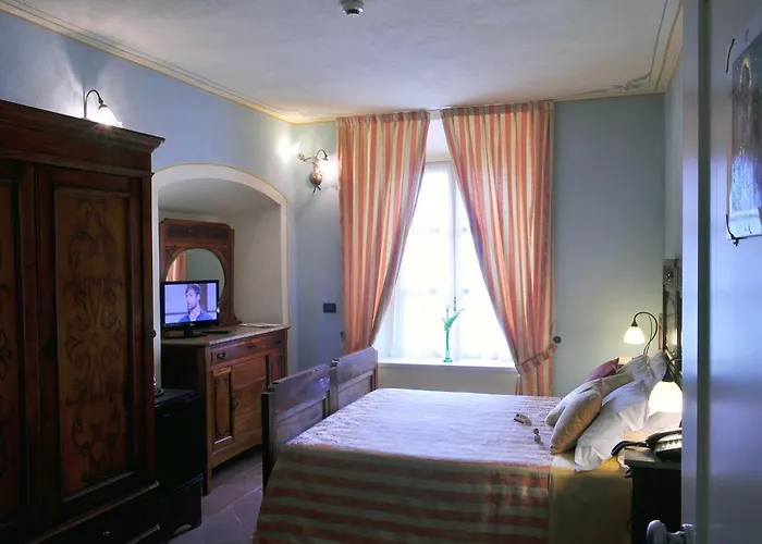 Hotel La Foresteria Del Castello - Wellness In Dimora Storica CastellʼAlfero