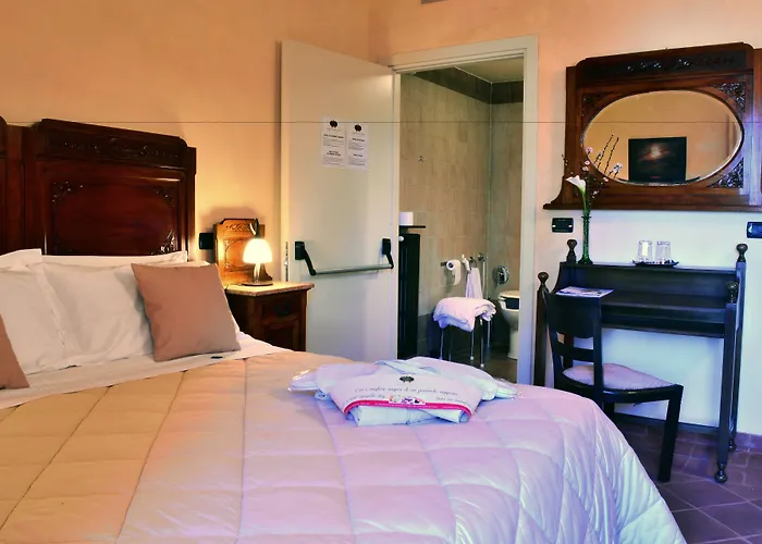 Hotel La Foresteria Del Castello - Wellness In Dimora Storica CastellʼAlfero