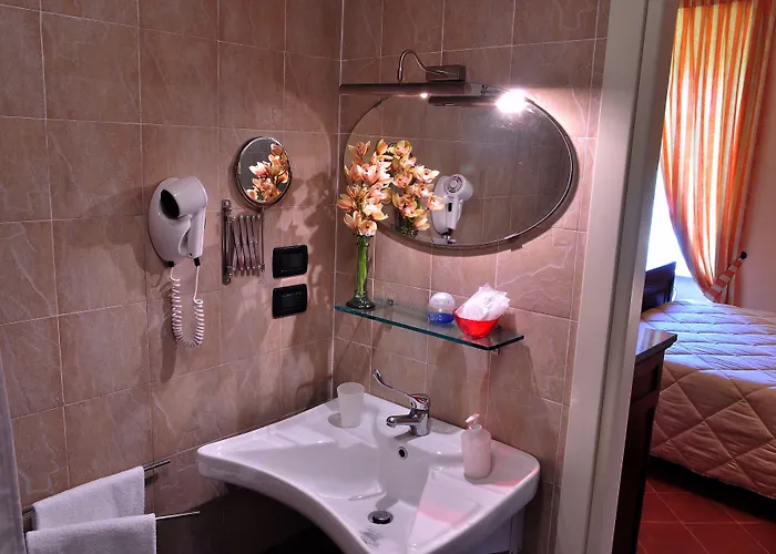 La Foresteria Del Castello - Wellness In Dimora Storica CastellʼAlfero