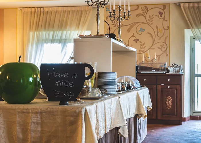 Hotel La Foresteria Del Castello - Wellness In Dimora Storica CastellʼAlfero