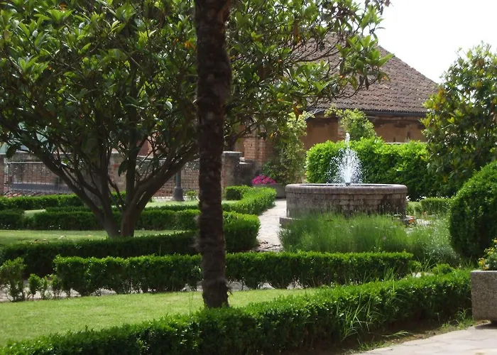 Hotel La Foresteria Del Castello - Wellness In Dimora Storica 4*