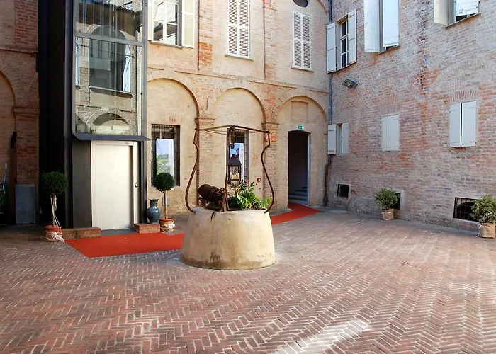 Hotel La Foresteria Del Castello - Wellness In Dimora Storica 4*